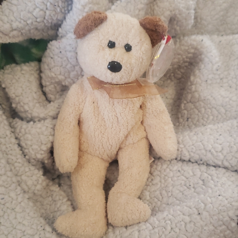 Huggy Beanie Baby